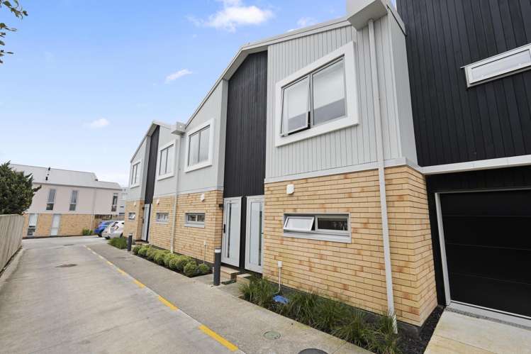 65 Helen Jenepher Lane Mount Wellington_9