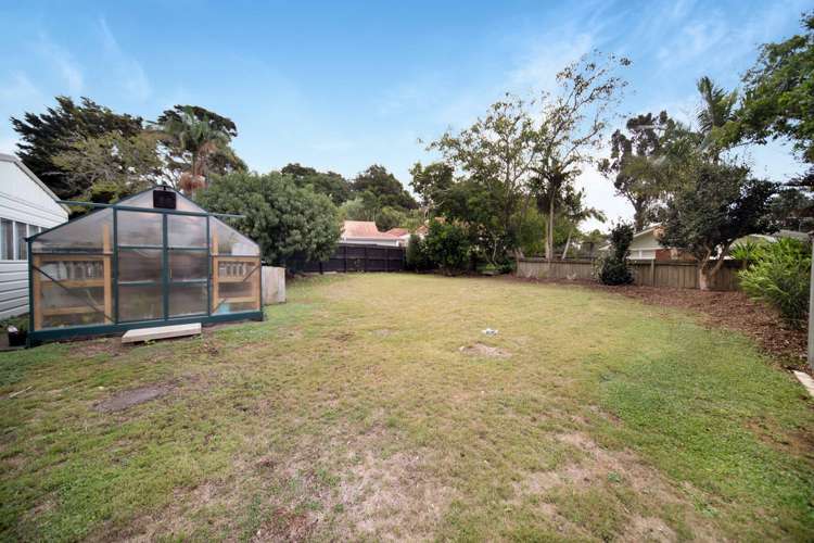 5 Callis Avenue Opaheke_20