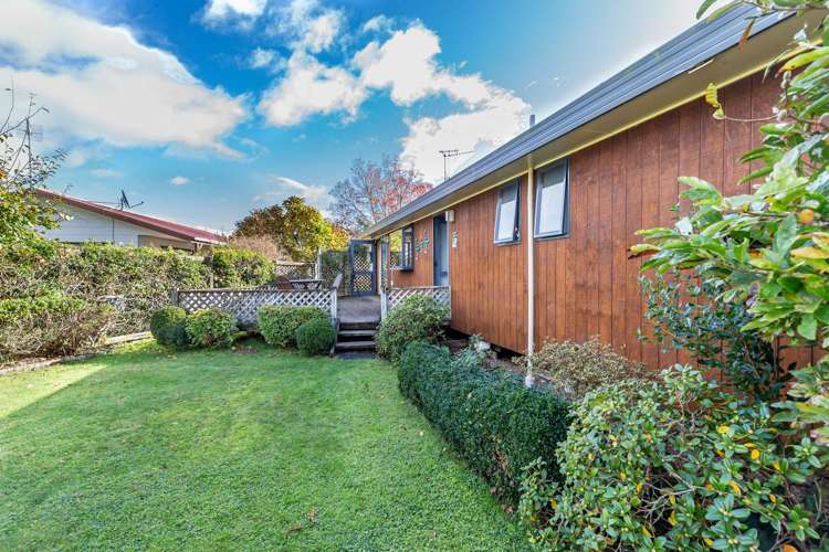 10 Dellys Grove Levin_13