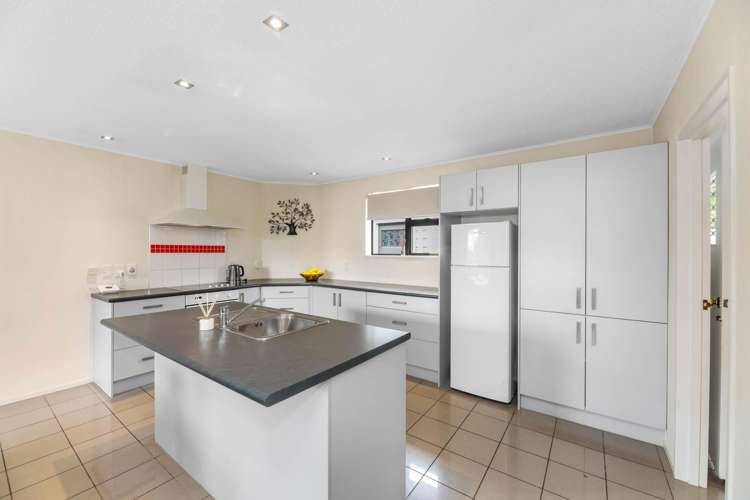 1/90 Maxwell Road Blenheim Central_9