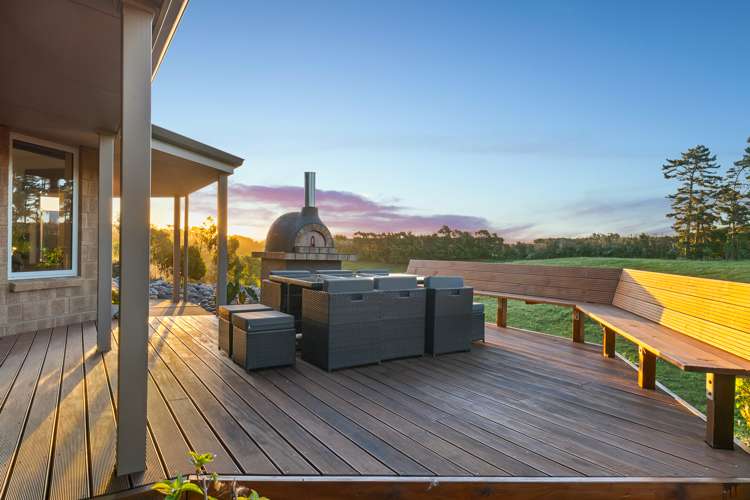 32 Arthur Road Paraite_16