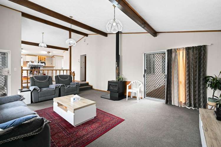 4 McEwan Place 2742_6