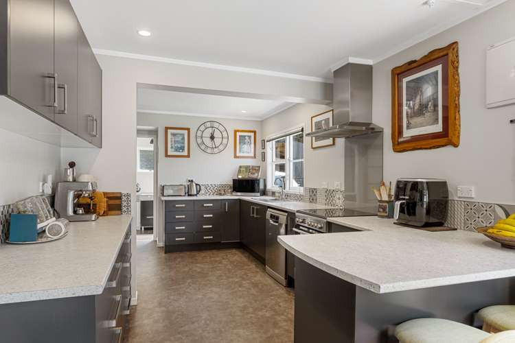 7102 Kenepuru Road Kenepuru Sound_8