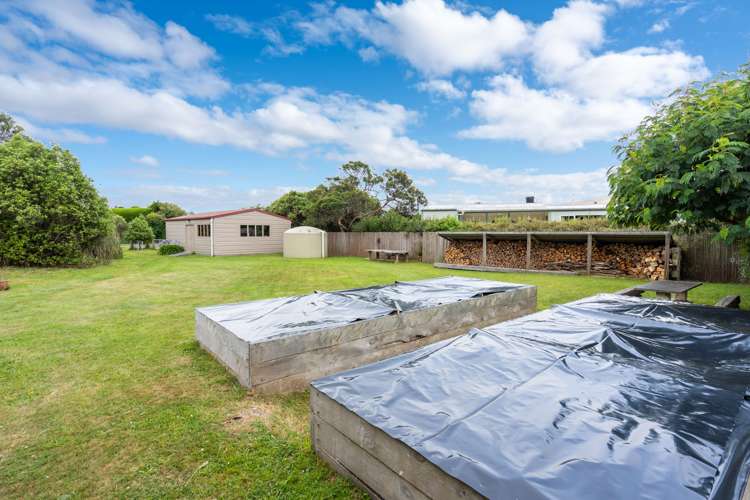 6 Muri Street Aramoana_4