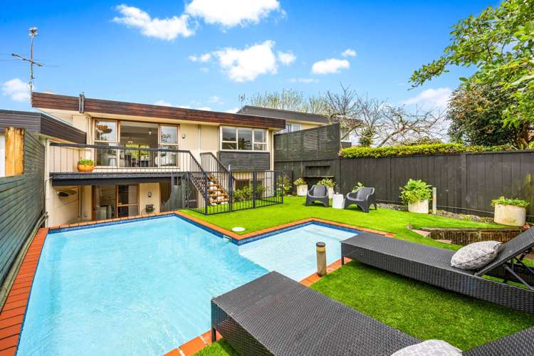 2/6 Penrhyn Road Mount Eden_1