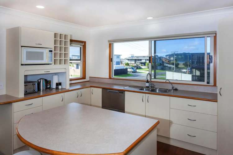 102 Saint Patricks Row Whangamata_7