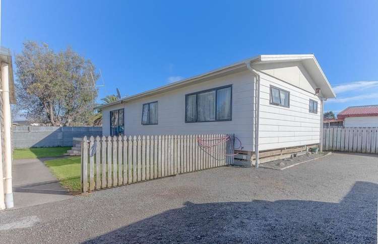 49A Thatcher Street_0