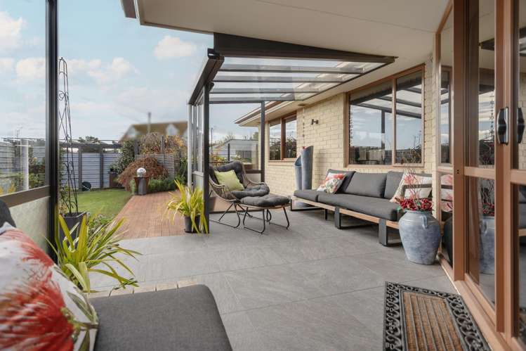 33 Essex Street Weston_25