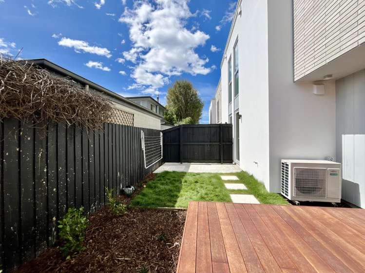 4/15 Sumner Street 10222_18