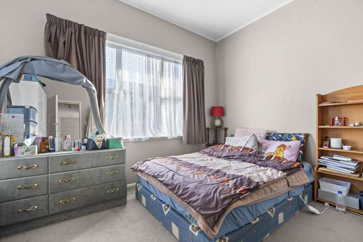 72 Kent Street Carterton_11