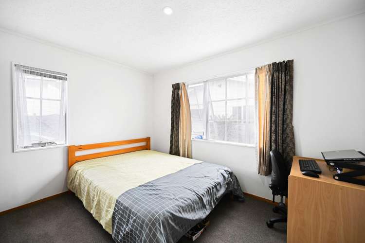 4 McEwan Place 2742_12