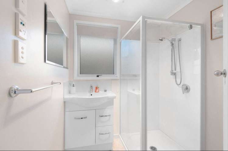 38 Doon Street Mosgiel_5