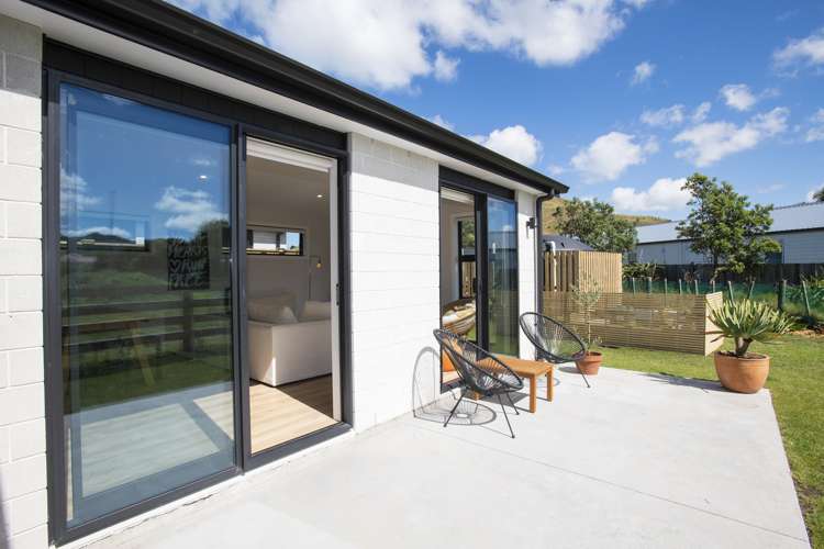 23 Sponge Bay Road Tamarau_17