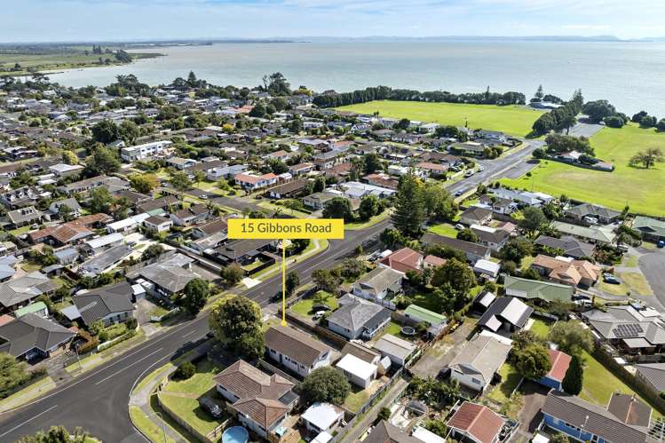 15 Gibbons Road Weymouth_14