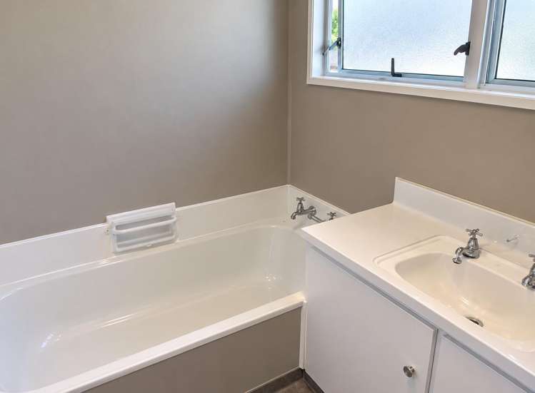 295 Rutene Road Outer Kaiti_2