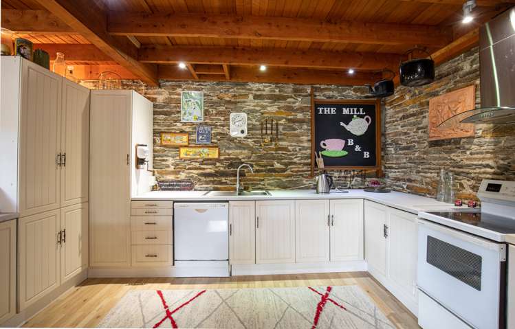 85 Hayes Road Oturehua_9