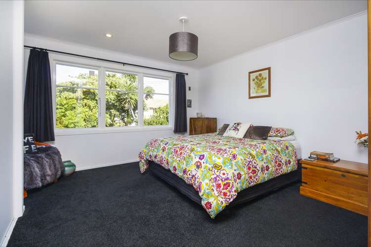 12 Maui Street New Lynn_11