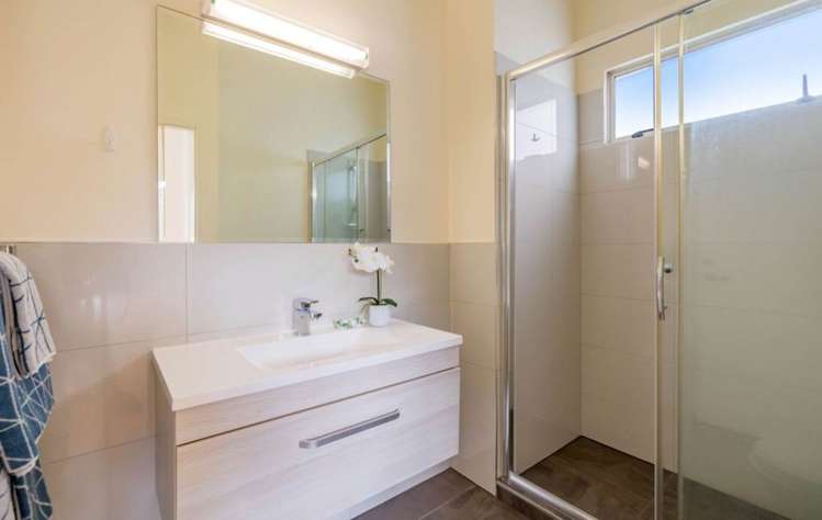 9/27 Birdwood Crescent Parnell_10