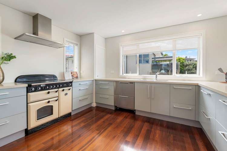 34b Masterton Road Rothesay Bay_13