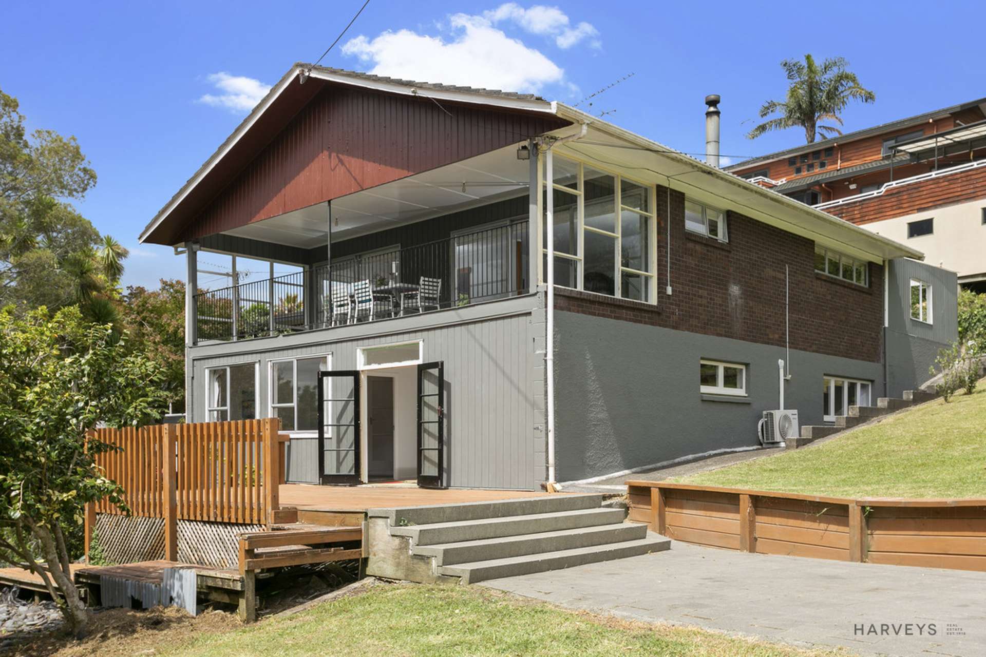 201 Godley Road Titirangi_0