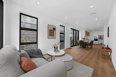 27 Obelus Road_3
