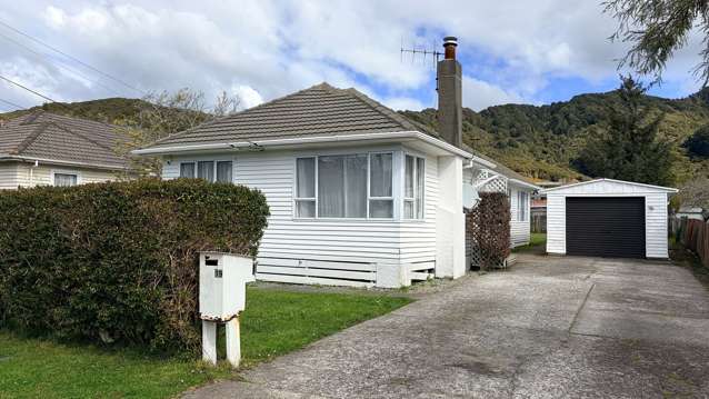 Spacious 4-Bedroom Family Home in Wainuiomata