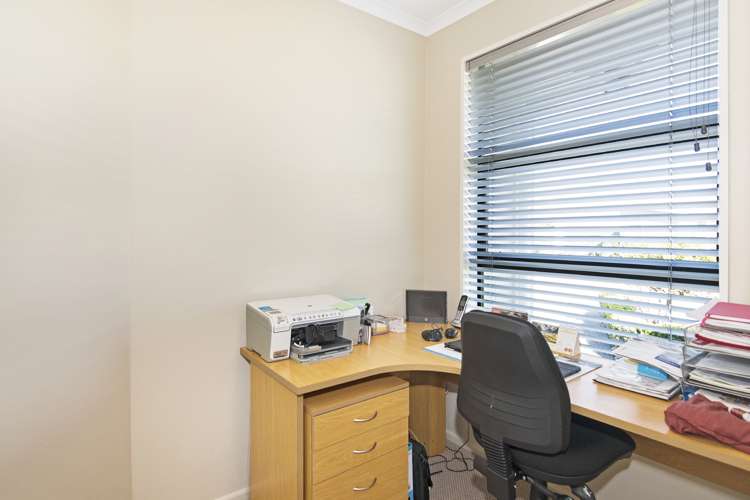 1 Mary Newton Place Brightwater_17