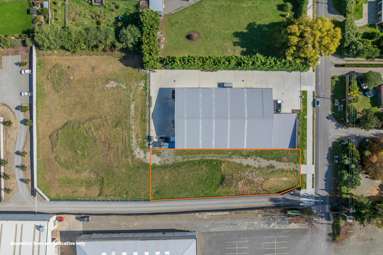 32 Waters Avenue_1