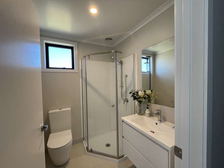 23 Scenic Rise Rototuna North_33