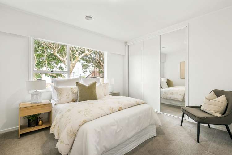 14 Holdaway Avenue Northcote_14