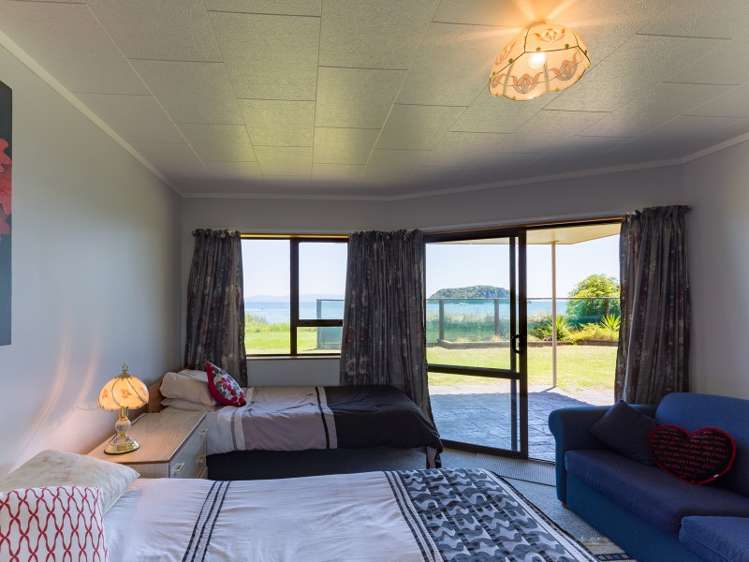 19 Cornwall Place Takaka_14