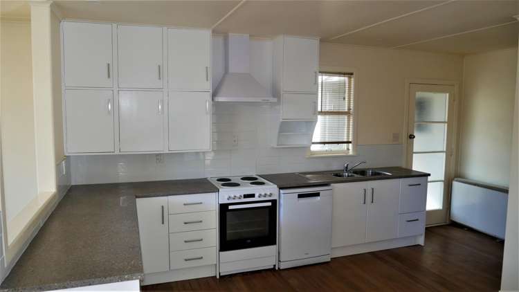 24b Bear Street Tirau_10