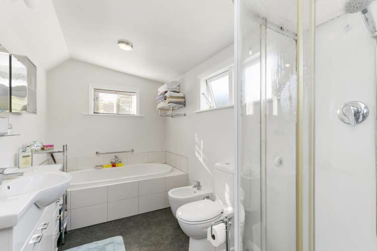 52 Totara Road Miramar_9