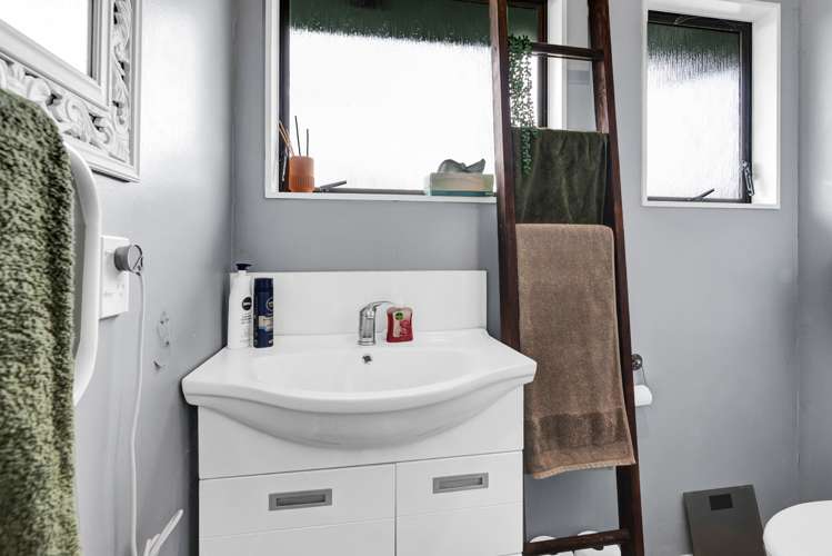 3 Kaimata Street Brooklands_10