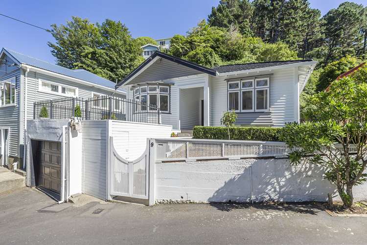 9 Adams Terrace Aro Valley_0
