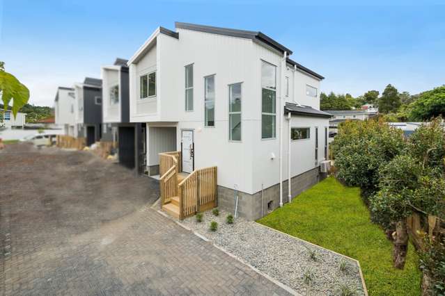 Brand new 3 bedroom home in Hillcrest