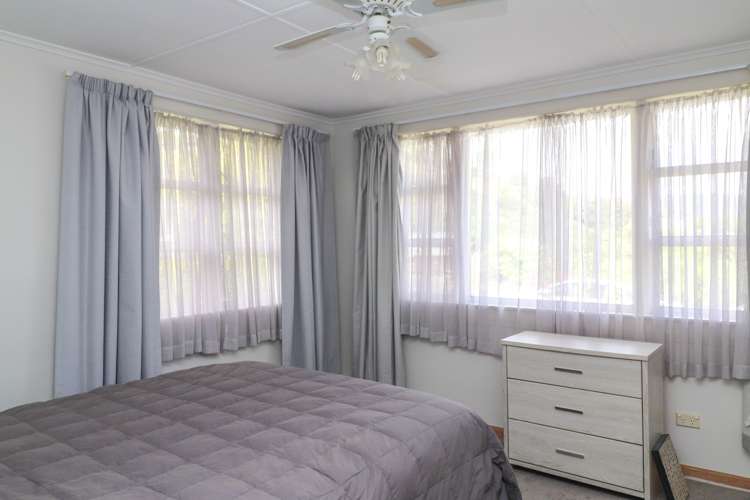 127a Grafton Road Thames_5