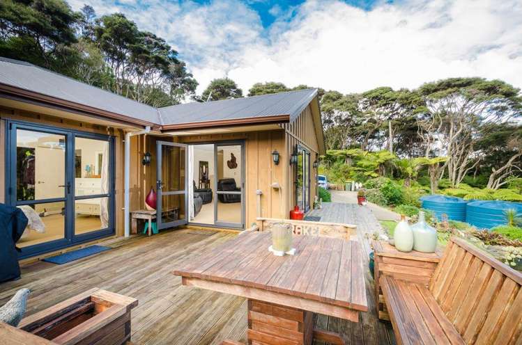 125 Stoney Creek Drive Waitakere_2