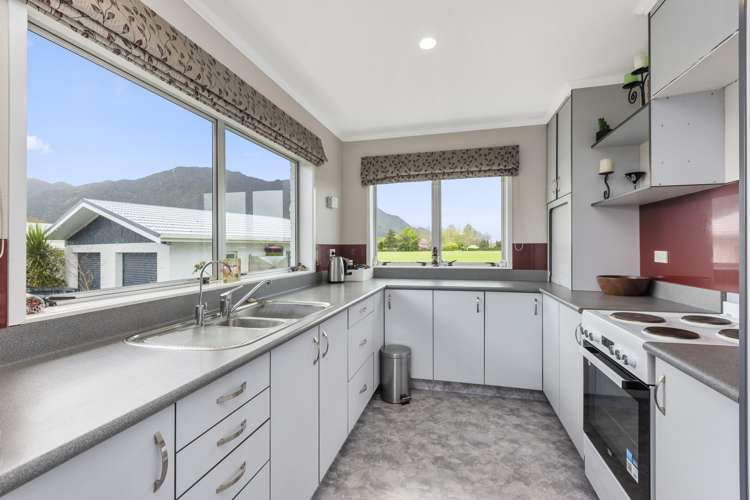 33 Hanna Street Te Aroha_14