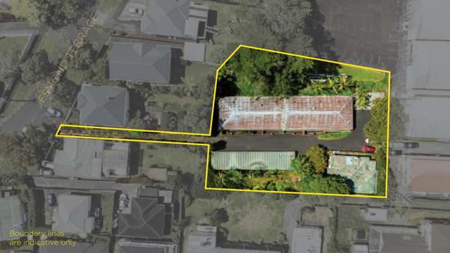 MUST BE SOLD - SOLID INVESTMENT - TOP LOCATION!!