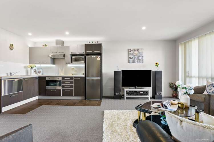 92c Michael Jones Drive Flat Bush_6