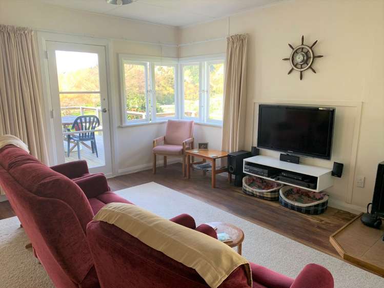 1550 Coast Road Pongaroa_8