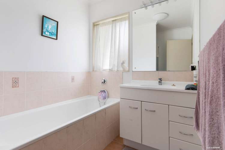 27 Emmerdale Avenue Papakura_15