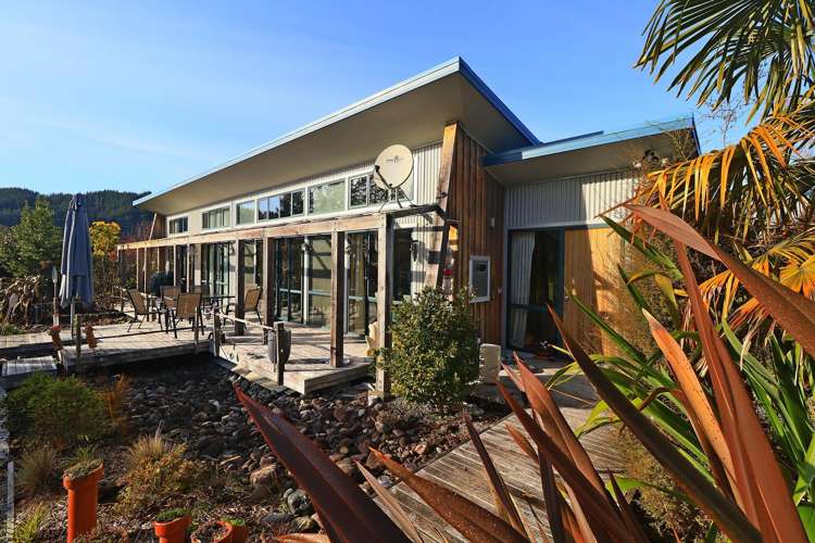 294 Pigeon Valley Road Wakefield_15