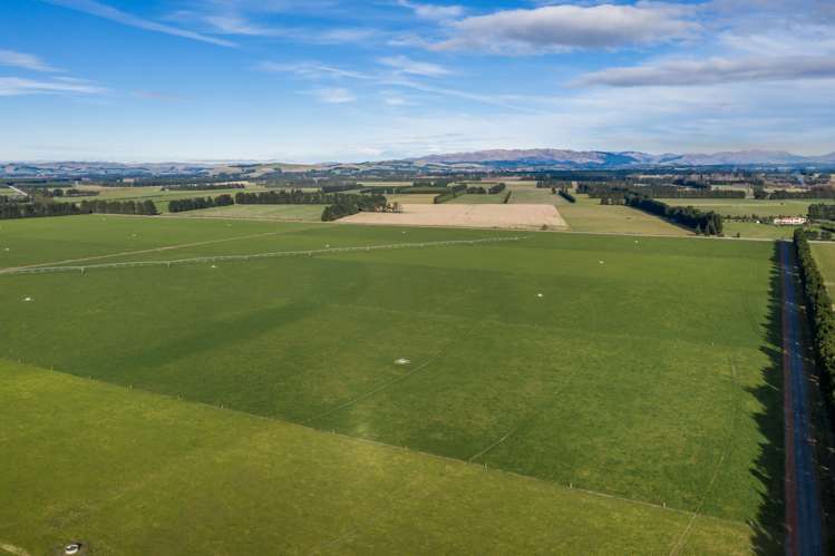 670 The Peaks Road Hawarden_22