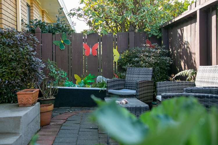 8 Conrad Place Leamington_14