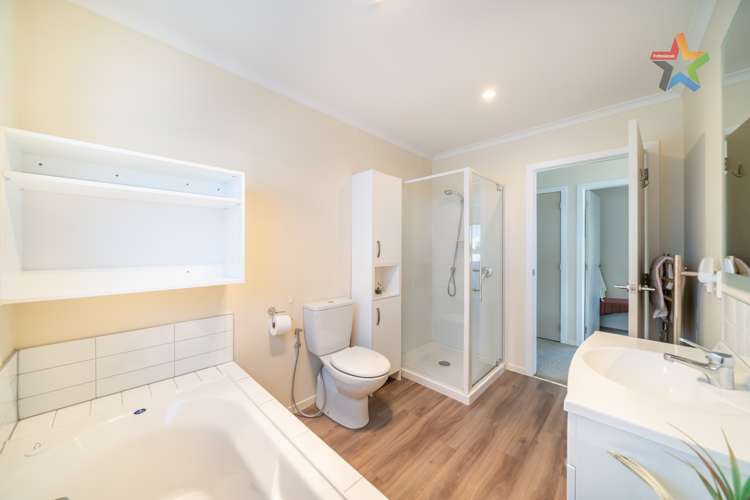 15 Hauora Lane Taita_11