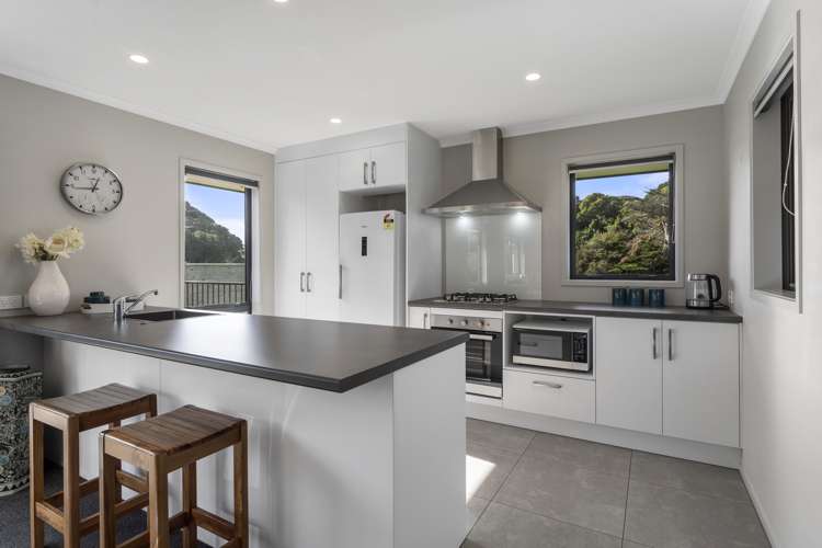 16 Tradewinds Drive Whitby_1