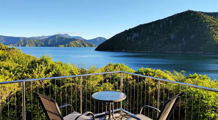 417 Port Underwood Road Whatamango Bay_8