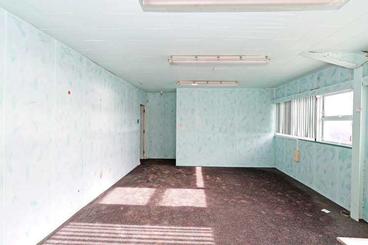 12 Foreshore Road Bluff_14